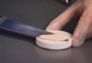 Trimming overlapping Ceralun from a silicone mold