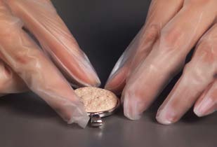 Removing Ceralun from a silicone mold after freezing