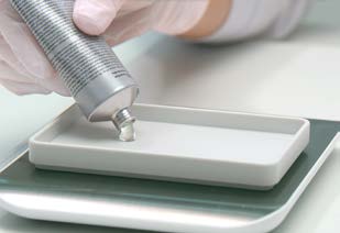 Weighing CG 500 components