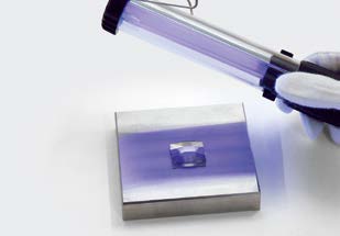 Curing UV glue with UV light