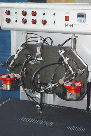 Stone setting machine