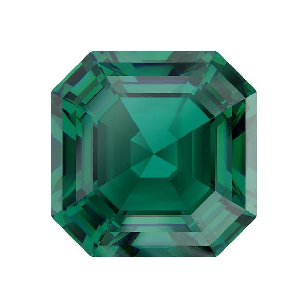 Swarovski Fancy Stones 4480 14 mm Emerald Ignite