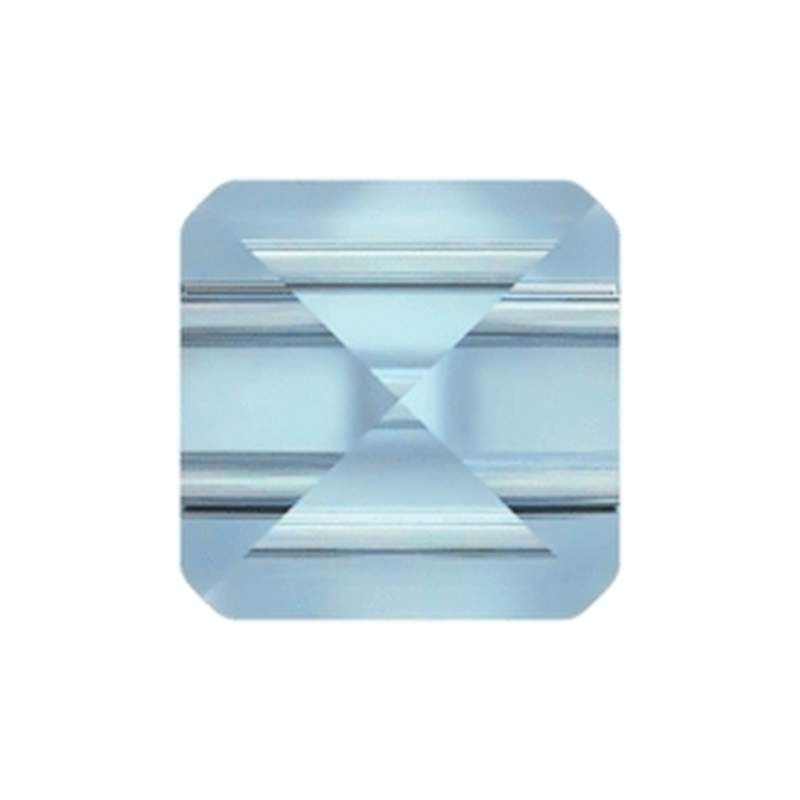 Swarovski Crystal Beads 5061 7,5 mm Aquamarine